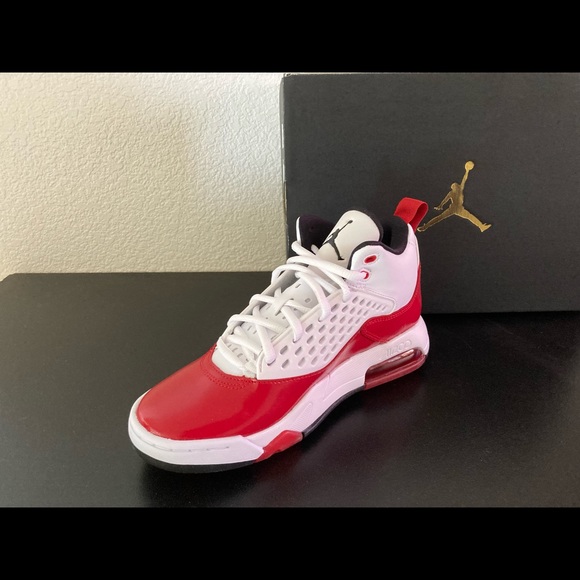 NEW NIKE AIR JORDAN MAXIN 200 (GS) SZ 5Y WHITE/BLACK-GYM RED-WHITE CD6123 106 - Picture 8 of 15